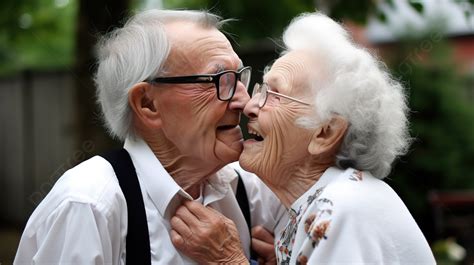 old couple kissing|100,000+ Free Old Couple & Couple Images .